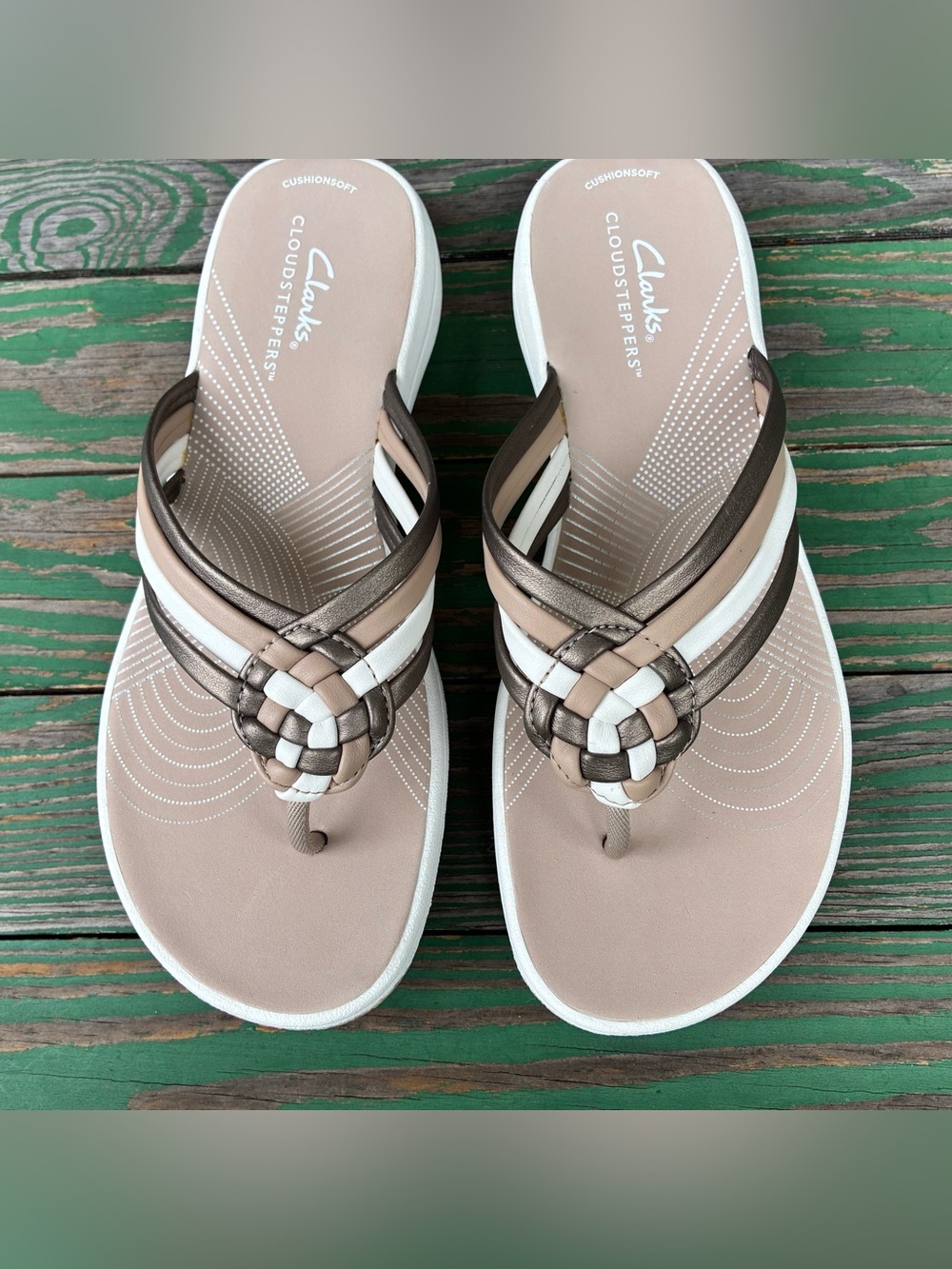 Clarks CloudSteppers Breeze Coral Sandals Sz 7 Slippers Flip Flop - Picture 5 of 11